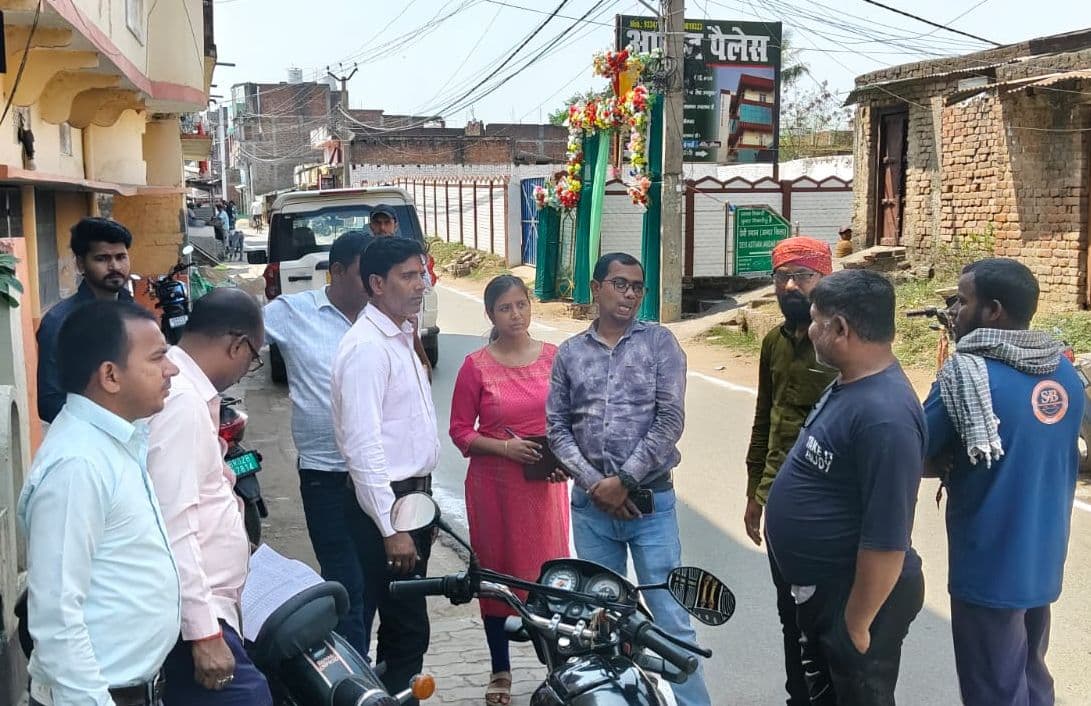 गया जी में अवैध रूप से बिजली चोरी पर चला डंडा, वसूले लाखों रूपये जुर्माना