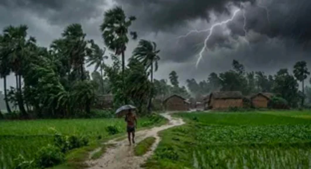 बिहार में अचानक बदलता मौसम! 12 जिलों में आंधी-बारिश का यलो अलर्ट, अब क्या होगा?