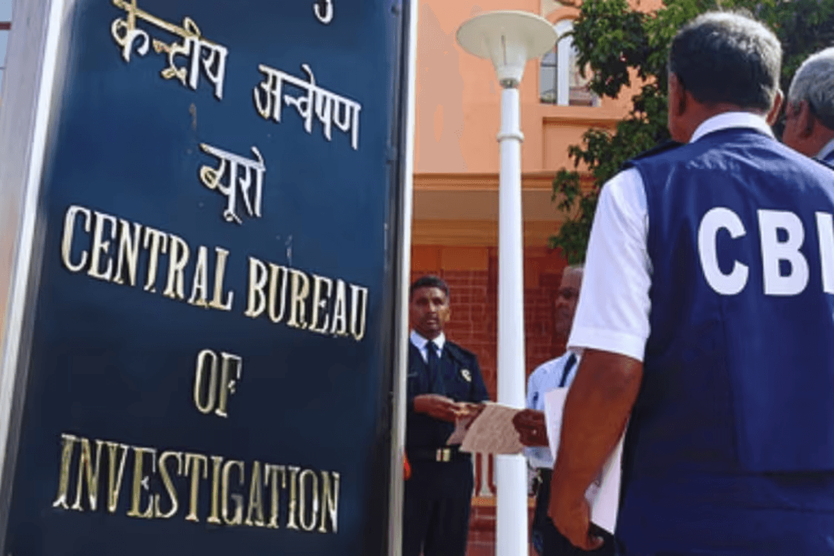 पटना नीट छात्रा केस में बड़ा उलटफेर! 77 दिन बाद CBI ने बदला IO—क्या अब मिलेगा सच?