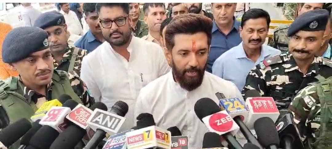 हिंदू की जनसंख्या कम होने पर चिराग पासवान का बयान विचार करना होगा