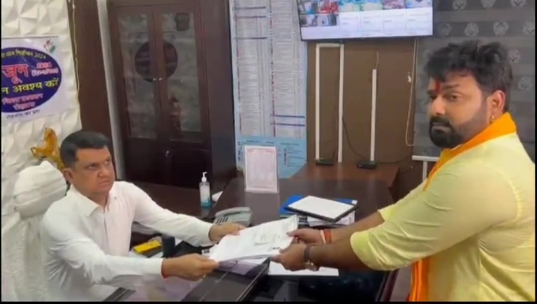भोजपुरी स्टार पवन सिंह ने कर दिया नामांकन, BJP की बढ़ी टेंशन!