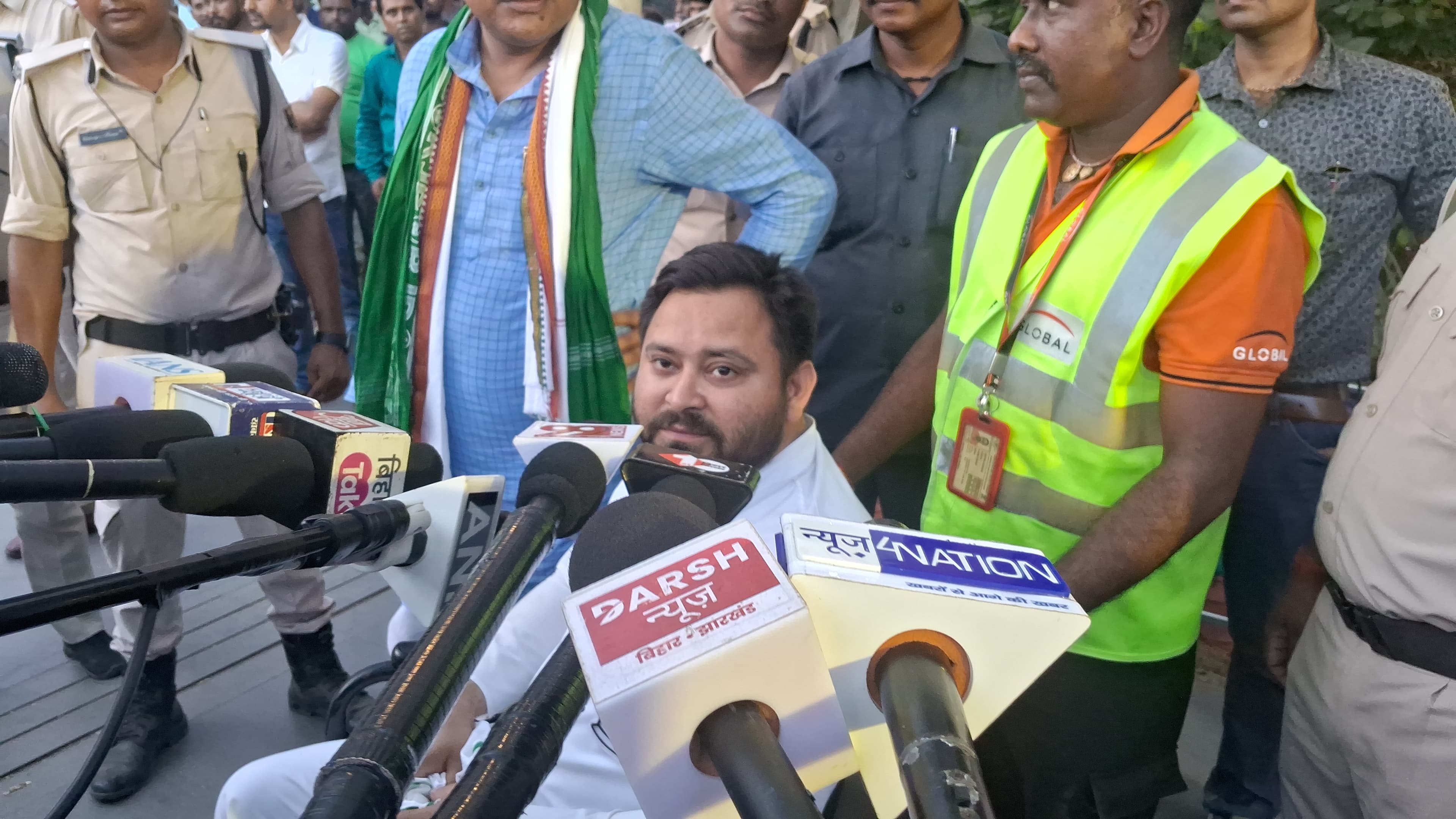 मोहन यादव पर तेजस्वी का बयान