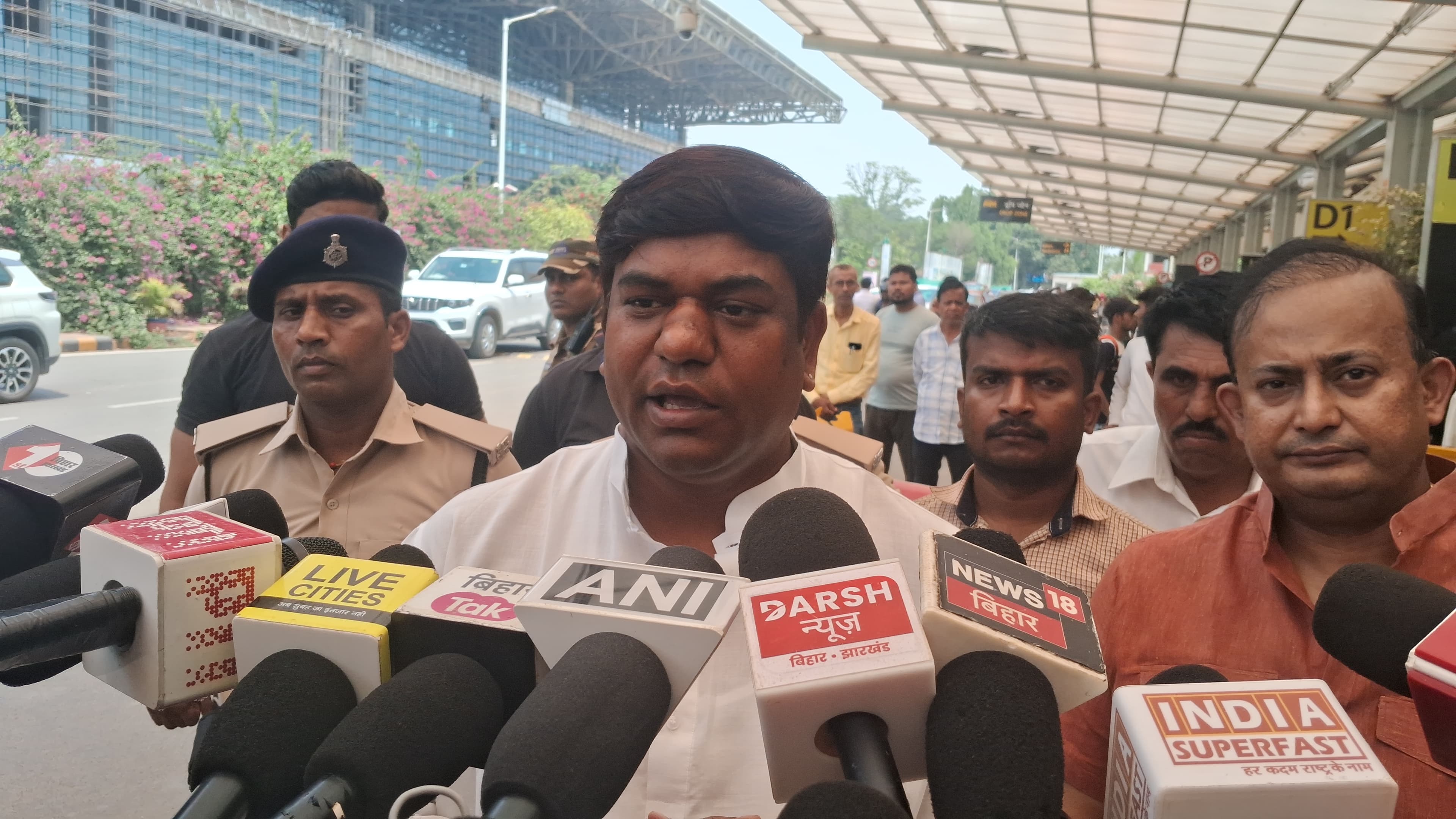 VIP सुप्रीमो मुकेश सहनी का बयान