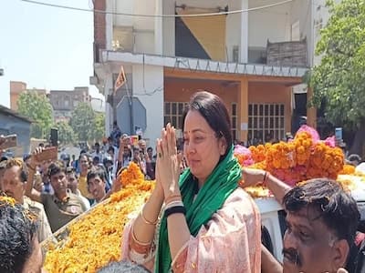 रोहिणी अचार्या की शिकायत पर केस दर्ज, वोटिंग के दिन हुआ था अभद्र व्यवहार और हमला