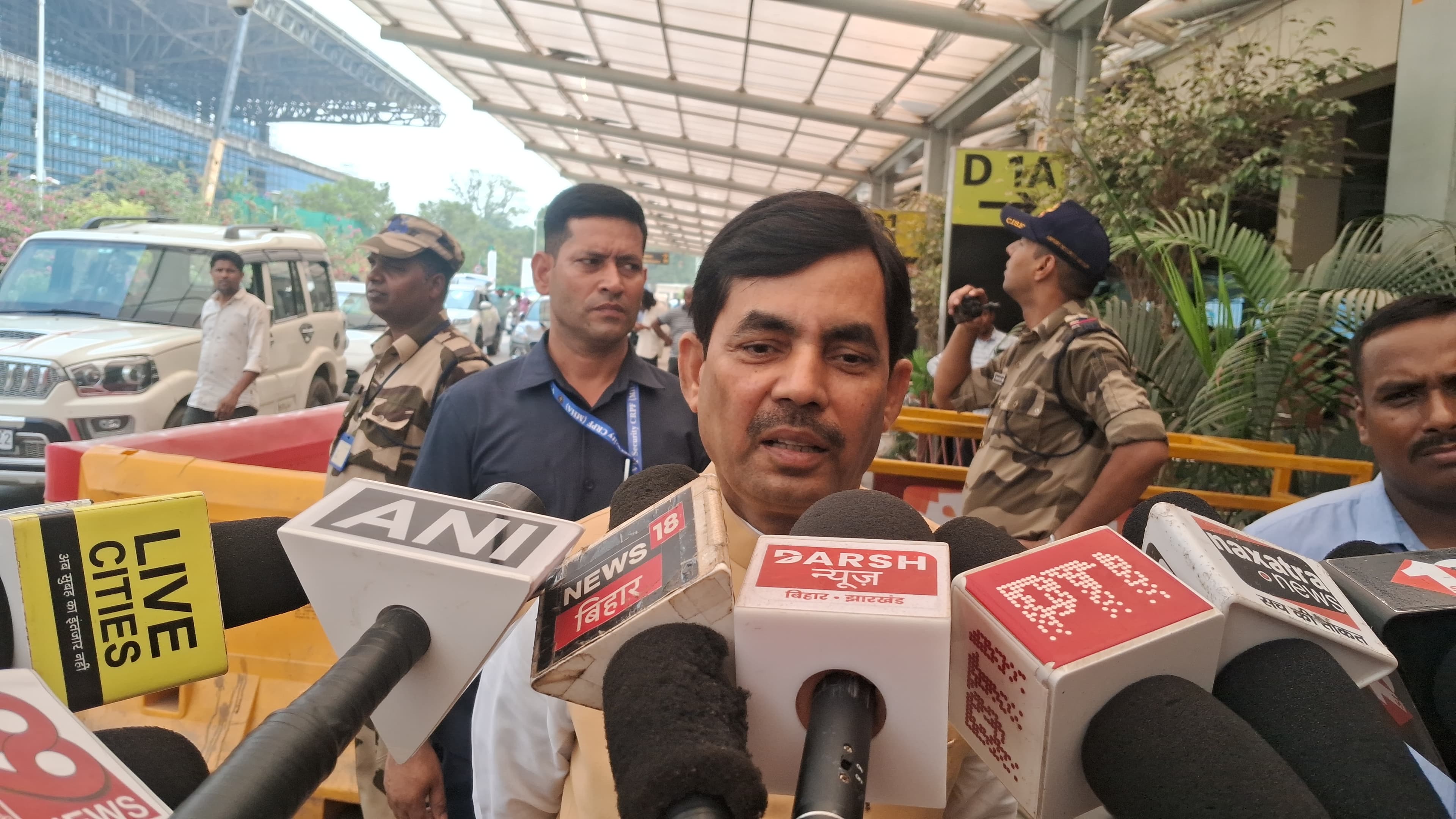 मंत्री की गिरफ्तारी पर बोले शहनवाज हुसैन