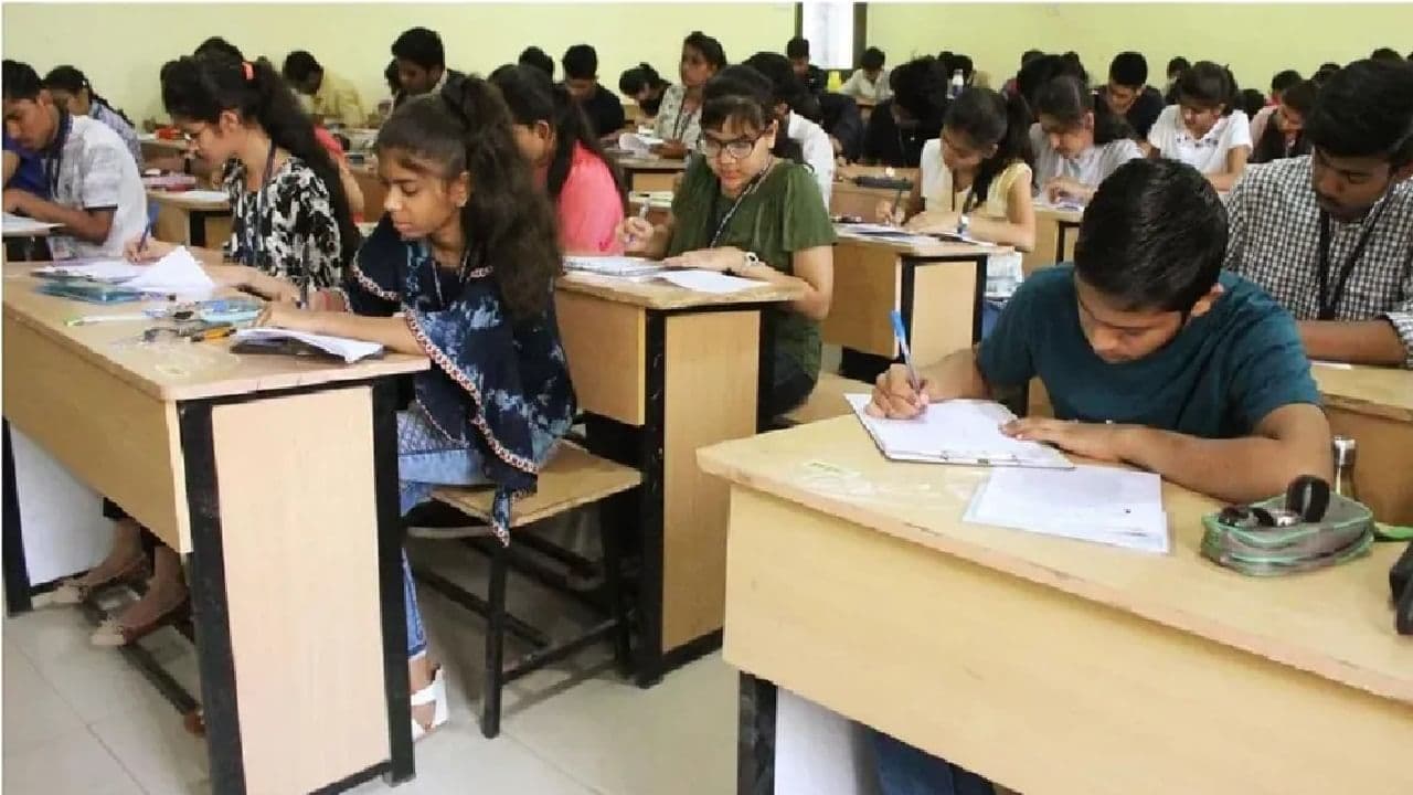 NEET परीक्षा से ठीक पहले नालंदा के एक छात्र ने उठाया आत्मघाती कदम..