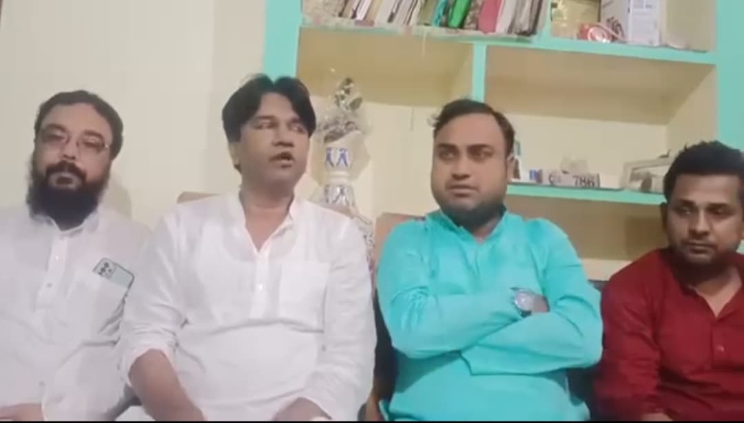 AIMIM प्रत्याशी का नामांकन रद्द, वाल्मीकि नगर में मुकाबला हुआ दिलचस्प..