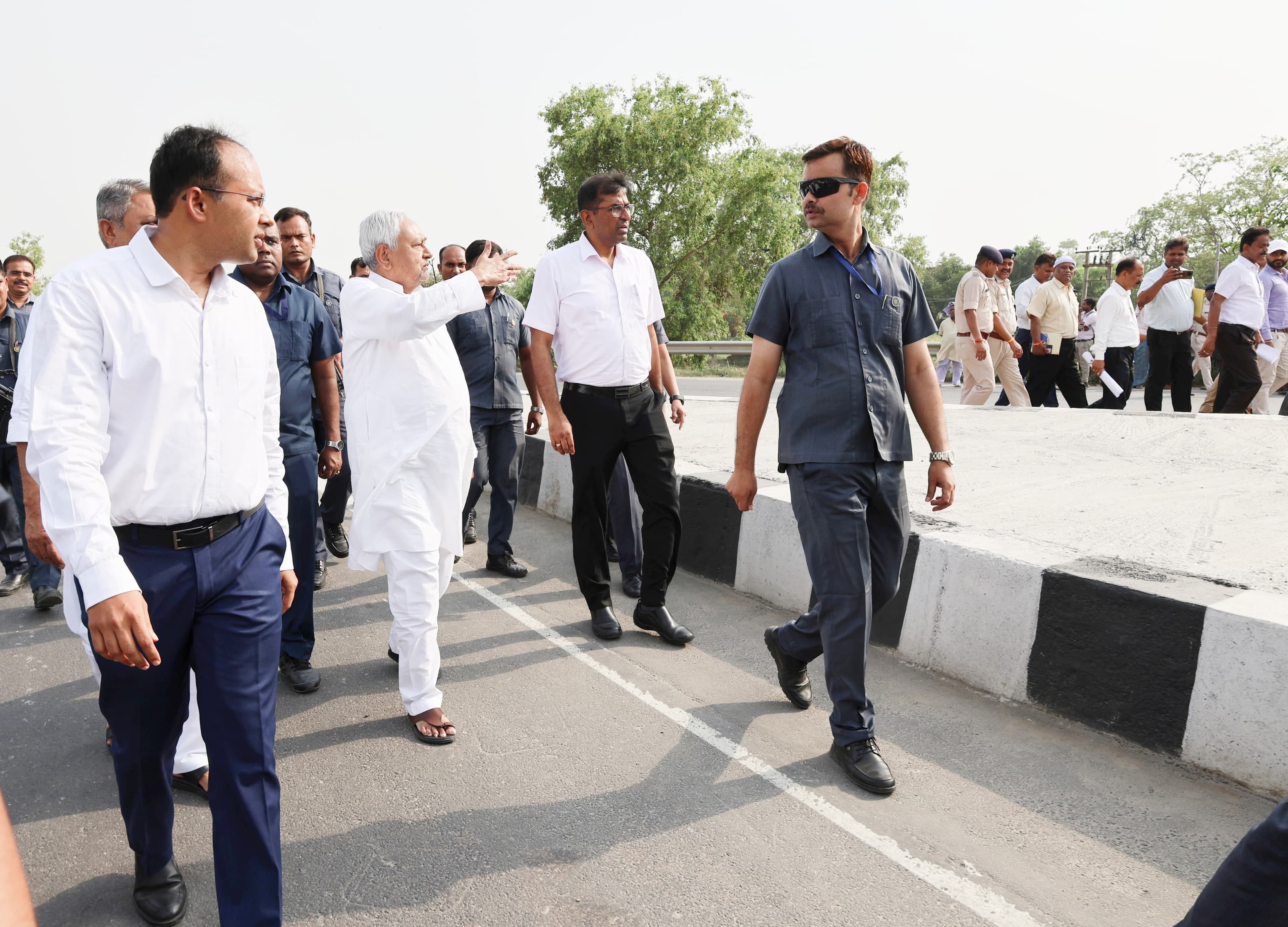 CM नीतीश ने पटना और नालंदा जिले के कई निर्माणाधीन योजनाओं का किया निरीक्षण..