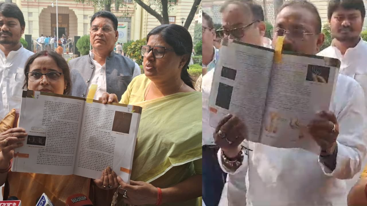 NCERT की किताब लेकर विधानसभा पहुंचे CM नीतीश के मंत्री, मीडिया के सामने दिखाने लगे साक्ष्य