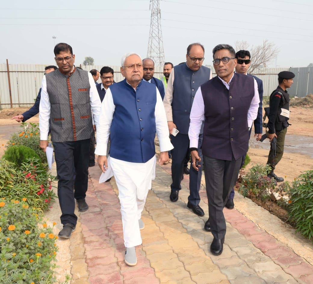 CM नीतीश ने दानापुर और बिहटा में निर्माण कार्य का लिया जायजा, दिए कई निर्देश..