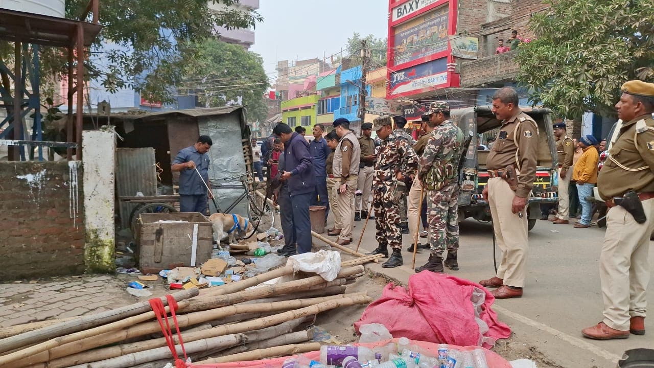 गया में कचरा में विस्फोट, दो भाई आए चपेट में..