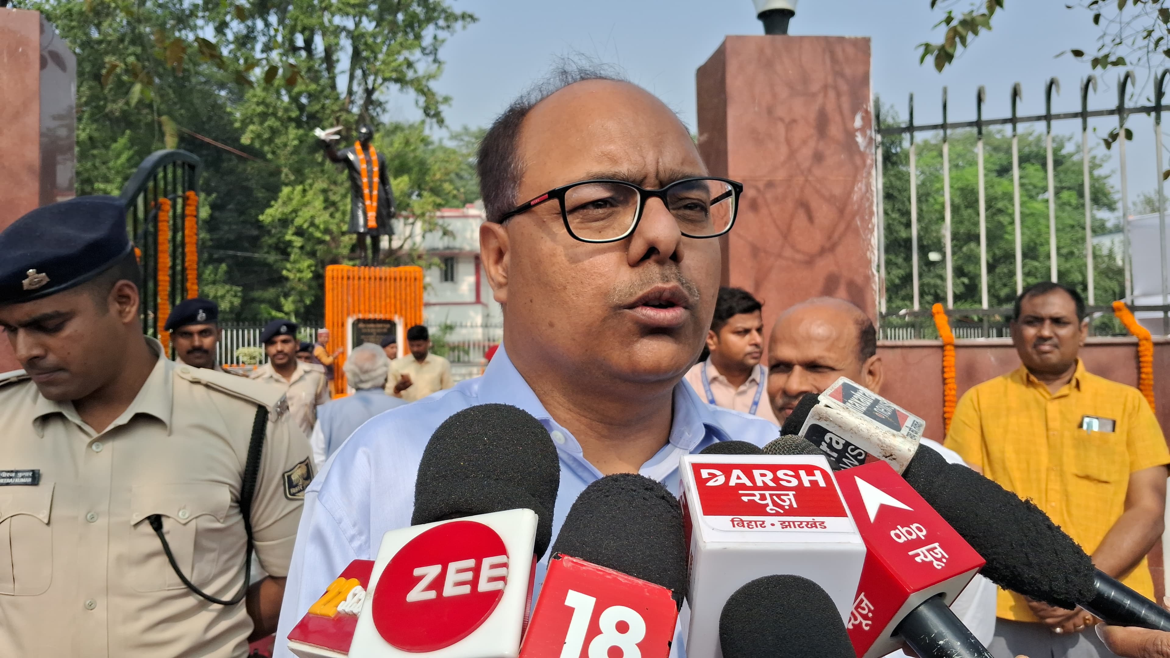 आश्रय गृह में हुई लापरवाई में डीएम करेगे करवाई