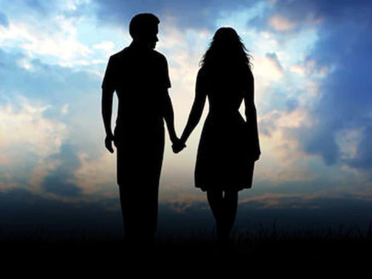 फेसबुक से दोस्ती, फिर LOVE, भाग कर शादी और अब बेवफाई की रियल कहानी..