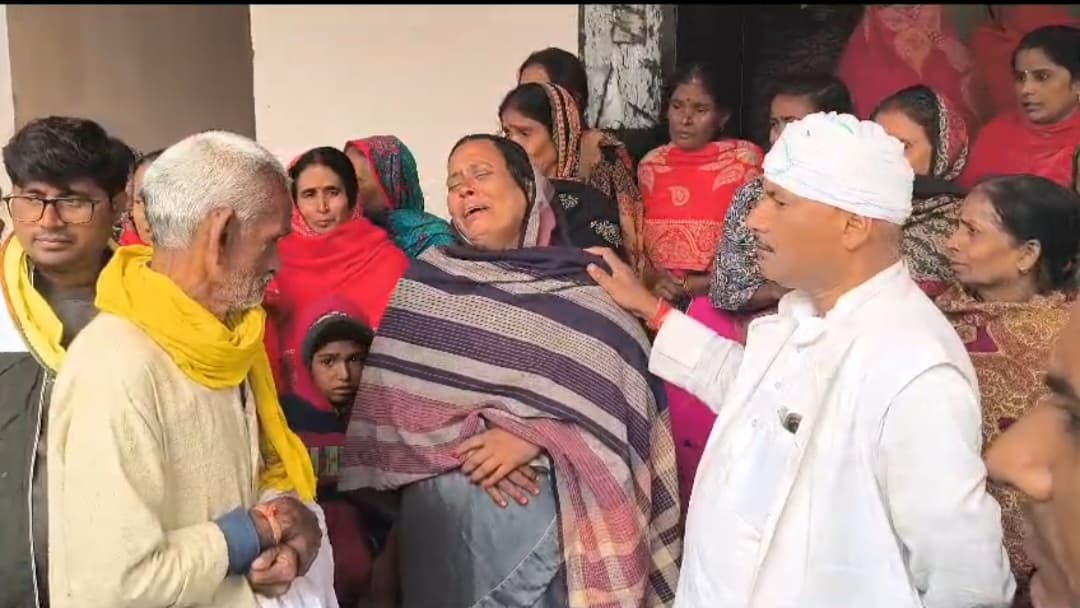 पटना में मां के साथ शादी समारोह से लौट रहे बेटे की गोली मार हत्या..