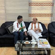 झारखंड में जेएमएम की सरकार जा रही है और एनडीए की सरकार आ रही है : राजनाथ सिंह