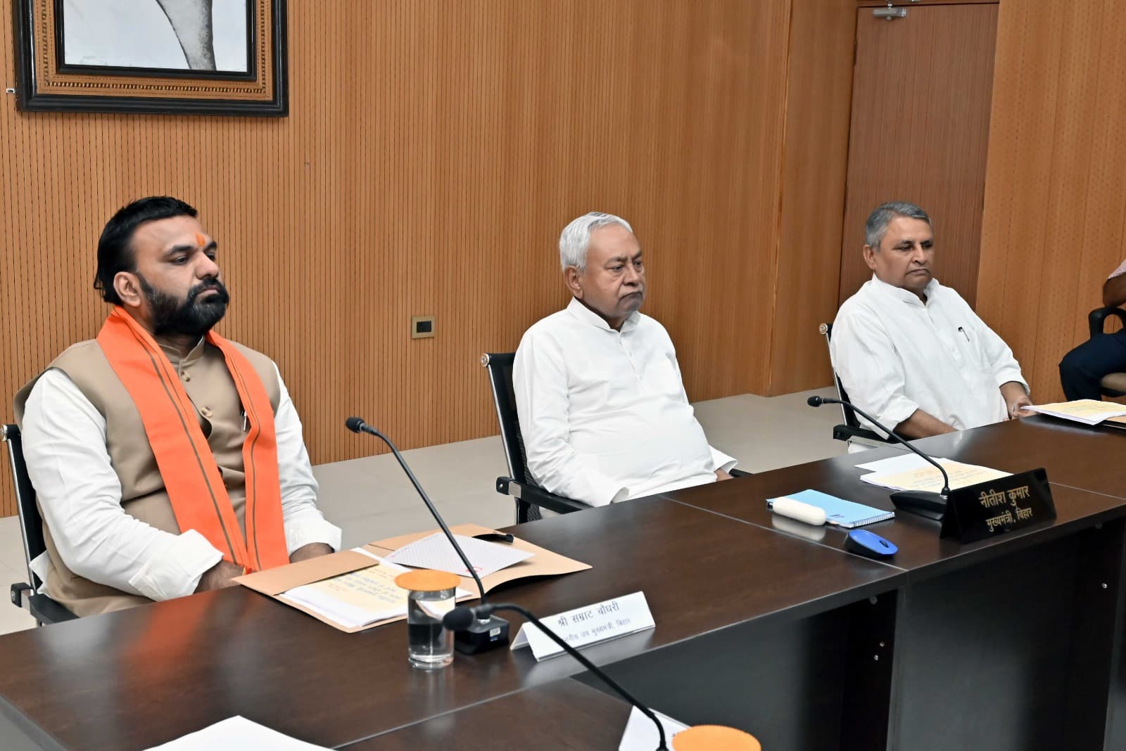 नीतीश कैबिनेट ने 38 एजेंडों पर लगाई मुहर, राज्य कर्मियों को दिया तोहफा..