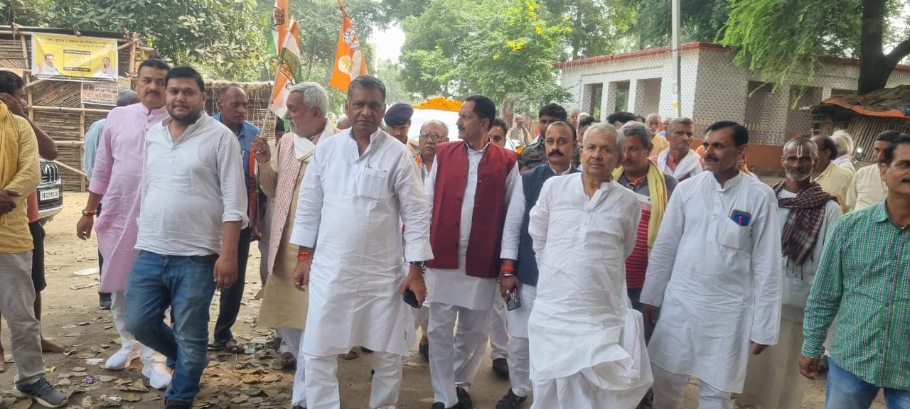 भ्रामक प्रचार तंत्र का सहारा लेते हैं नरेंद्र मोदी: कांग्रेस