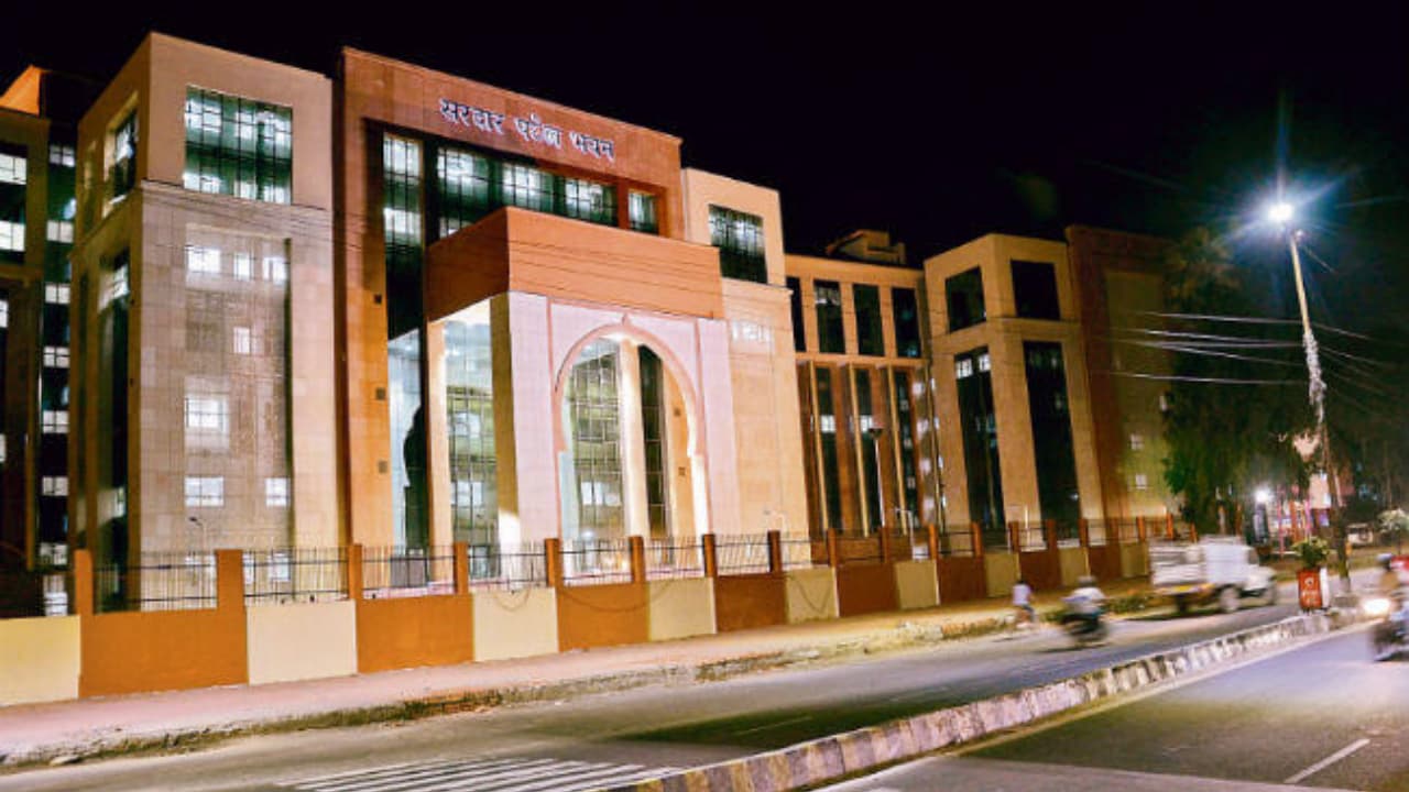 बिहार में शराब और बालू माफियाओं पर आई आफत, फरार अपराधियों की जानकारी देने पर मिलेंगे इनाम