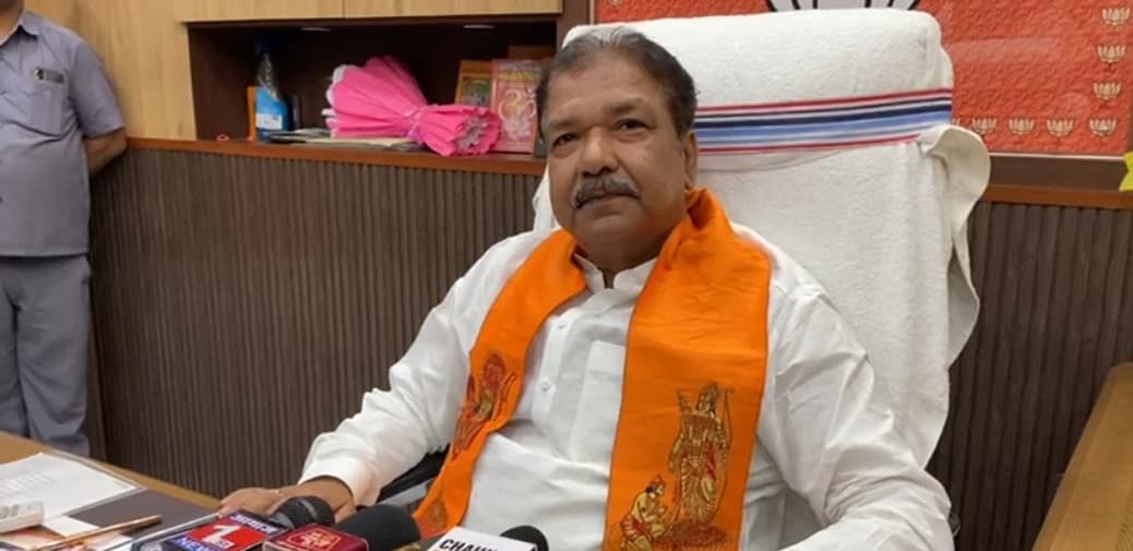 तेजस्वी के द्वारा नीतीश कुमार को हाइजैक करने वाले बयान पर बीजेपी प्रदेश अध्यक्ष का बयान