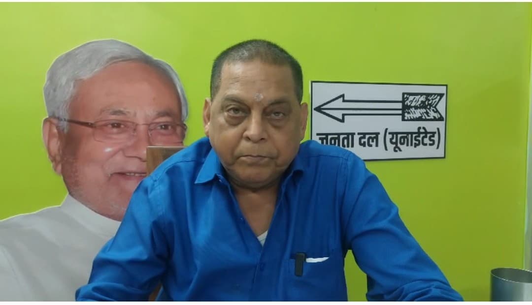 तेजस्वी के द्वारा जेडीयू एमएलसी को नोटिस भेजने पर नीरज कुमार का बयान