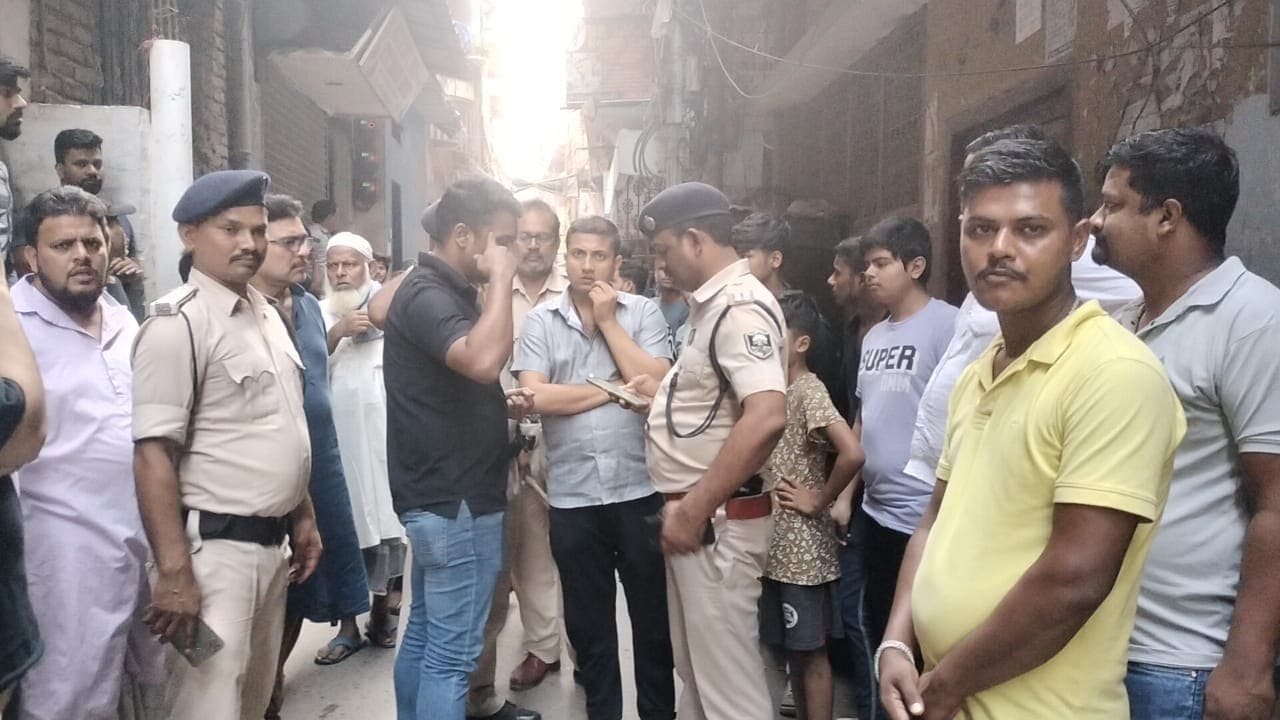 BREAKING : राजधानी पटना में अपराधियों ने सरेआम होटल मालिक की हत्या की ..