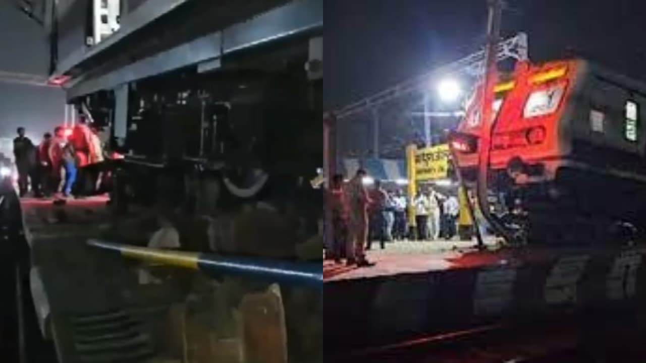 अचानक ट्रैक छोड़कर प्लेटफॉर्म पर आ गई ट्रेन, डरे सहमे लोग इधर-उधर भागने लगे