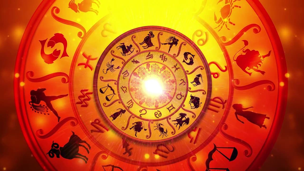 ज्योतिष और राशिफल के अनुसार आज का दिन आपके लिए है कितना अहम,जानें...