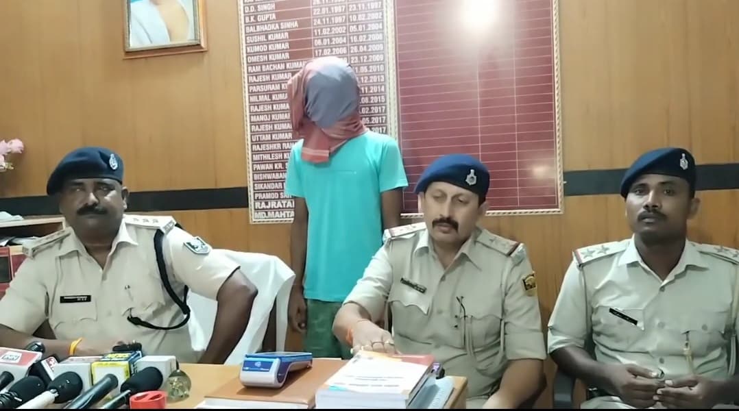 भागलपुर में छेड़खानी का विरोध करने पर भाजपा नेता पर हमला करने वाला आरोपी गिरफ्तार..