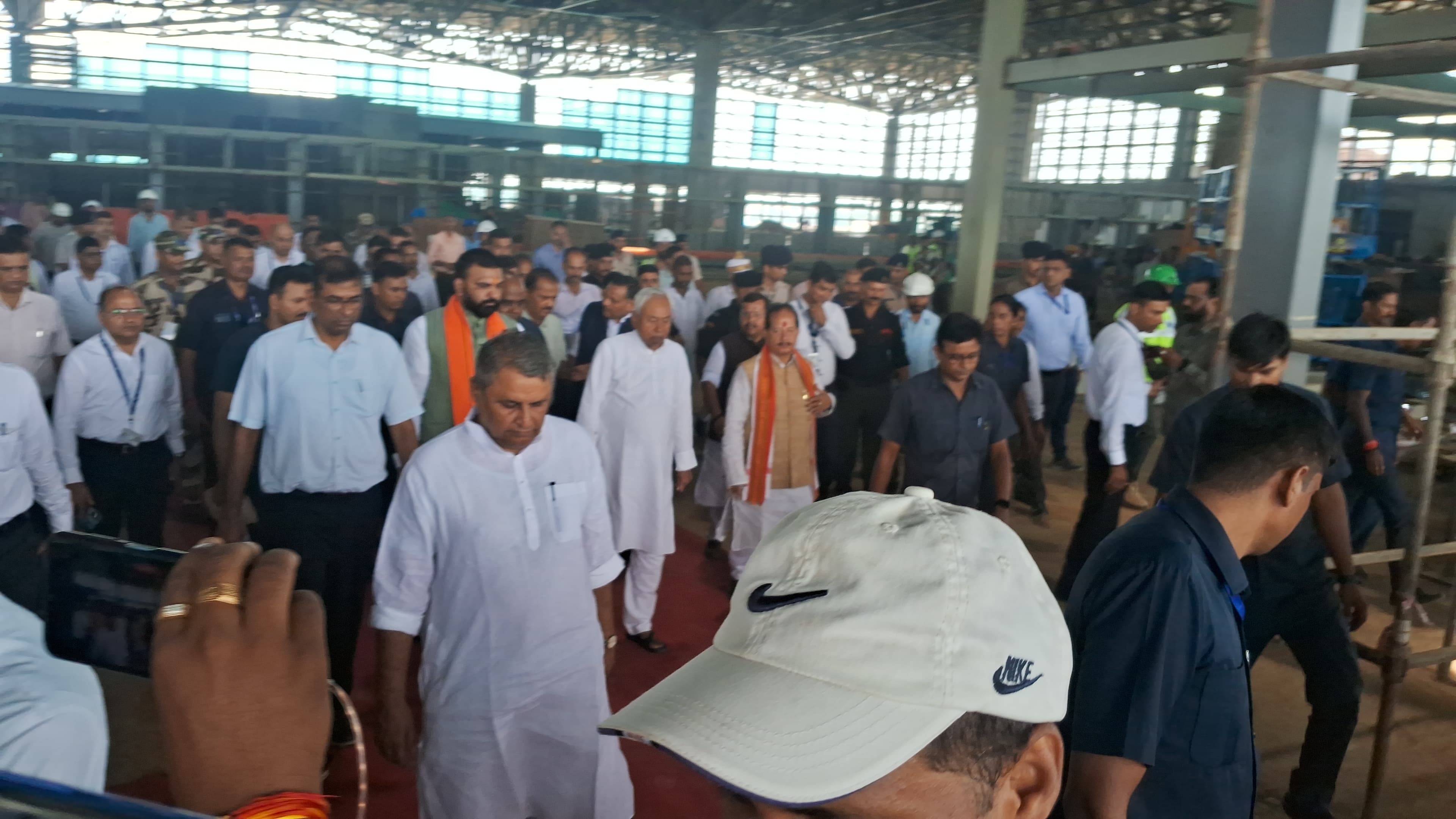 सीएम नीतीश कुमार एयरपोर्ट का किए निरीक्षण