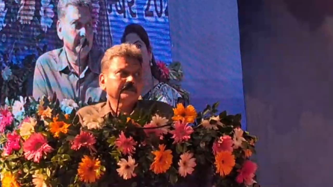 शिक्षा मंत्री ने शिक्षकों को दे दी खुशखबरी, इसी महीने आने वाली है ट्रांसफर पॉलिसी