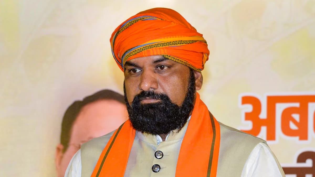 गायब हुए डिप्टी सीएम, निवेशकों को न्योता देकर समिट में नहीं पहुंचे बिहार के डिप्टी सीएम सम्राट चौधरी