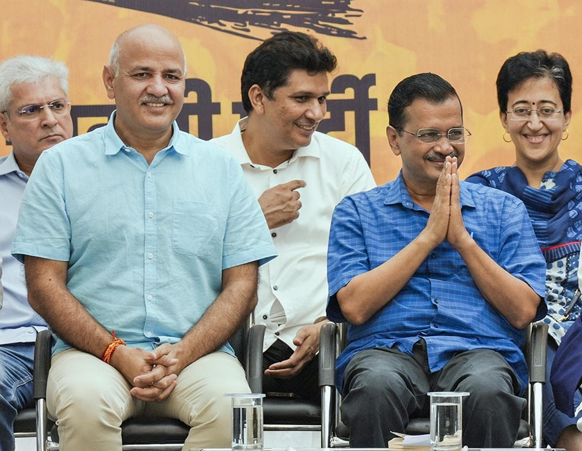 दिल्ली का नया CM कौन? अरविन्द केजरीवाल और आप का मंथन जारी..