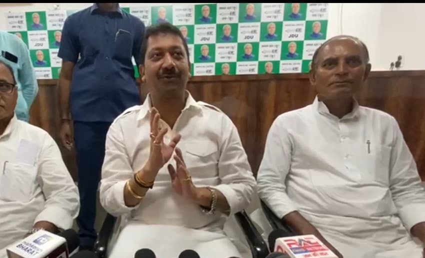 मंत्री सुमित सिंह का बयान