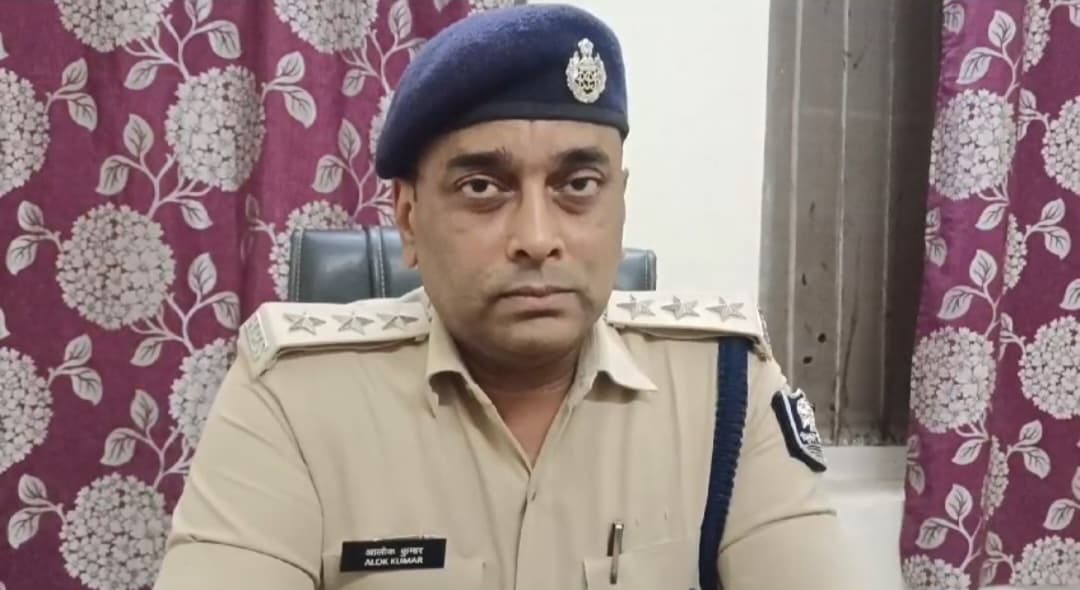 सहरसा में शरारती तत्वो ने अश्लील गाना के साथ फोटो किया वायरल,तो तीन लड़कियों ने उठा लिया बड़ा कदम..