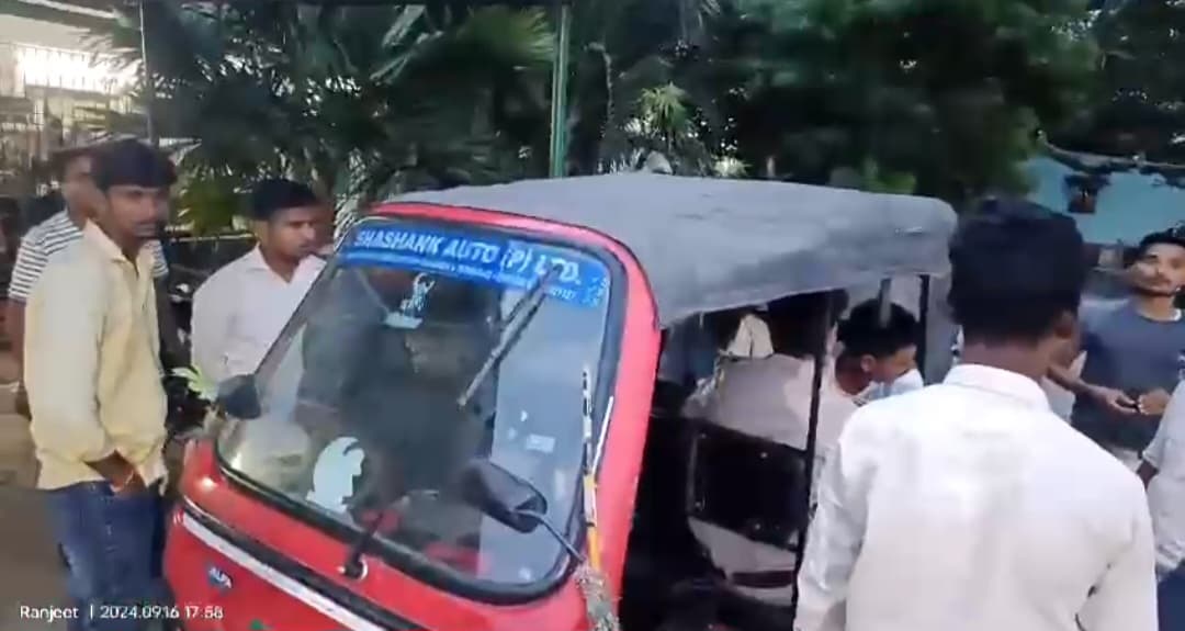 प्रेमिका ने की बेवफाई,तो प्रेमी ने पुलिस हिरासत में ही उठा लिया आत्मघाती कदम..