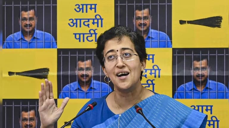 CM चुने जाने के बाद आतिशी ने कहा-कोई मुझे बधाई ना दें, आखिर क्या है वजह..