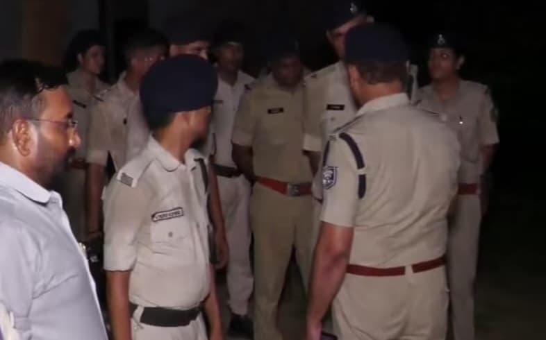 भतीजा का दिमाग घुमा तो, दादा का लाइसेंसी हथियार लेकर अपने सरपंच चाचा पर गोली चला दी...